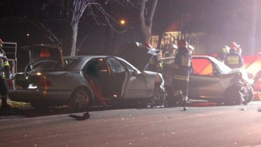 Śmierć na drodze. Nocny wypadek w Grojcu – FOTO