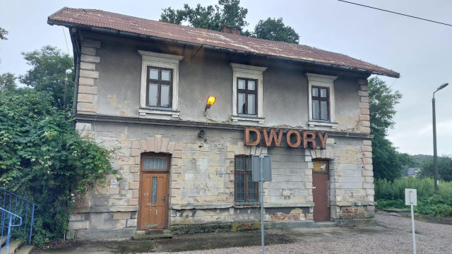 Stacja Dwory bez planów modernizacji. PKP PLK: nie było sygnałów z miasta