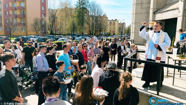 Święta bez spowiedzi i święcenia pokarmów