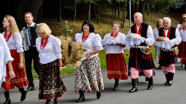 Święto plonów w Porębie Wielkiej – FOTO