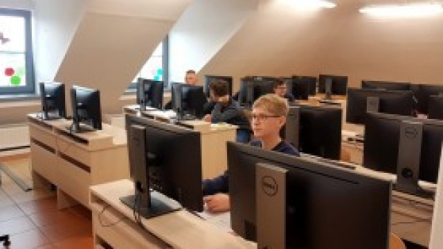 Szkoła w Witkowicach z supernowoczesną pracownią komputerową