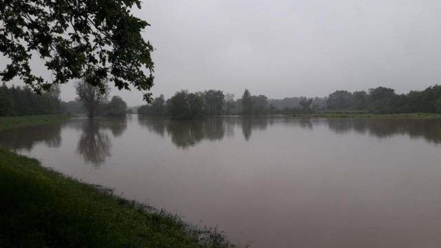 Sztab kryzysowy utrzymuje pogotowie przeciwpowodziowe - InfoBrzeszcze.pl