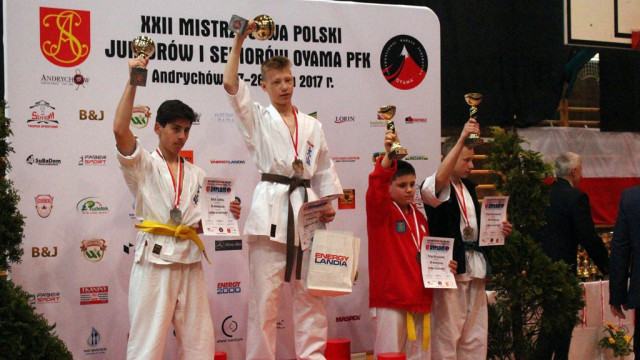 Szymon Dębski w finale One World, One Kyokushin