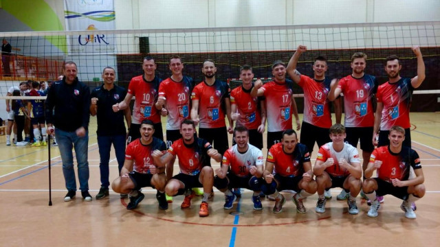 Tie-break rozstrzygał o losach derbów – FOTO