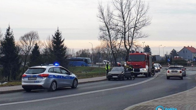 Toyotą i oplem rozbili dwa peugeoty – FOTO