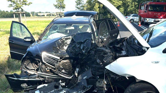 Uciekł z miejsca wypadku, zatrzymali go w Przeciszowie – FOTO