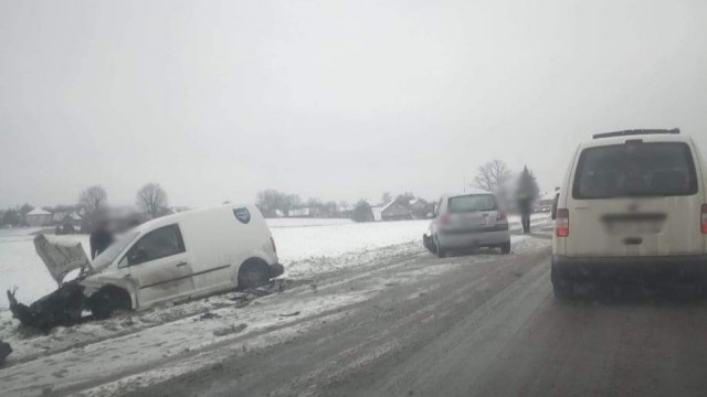 Uwaga na trudne warunki drogowe. Doszło do kilku wypadków i kolizji – ZDJĘCIA!