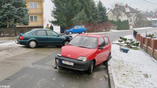 Wymusił pierwszeństwo na seniorze – FOTO