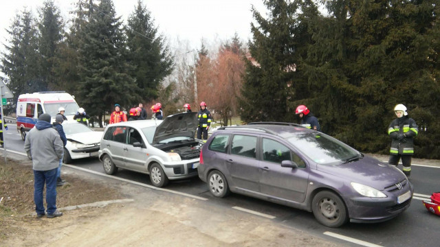 Wypadek na DK44 we Włosienicy. FOTO!