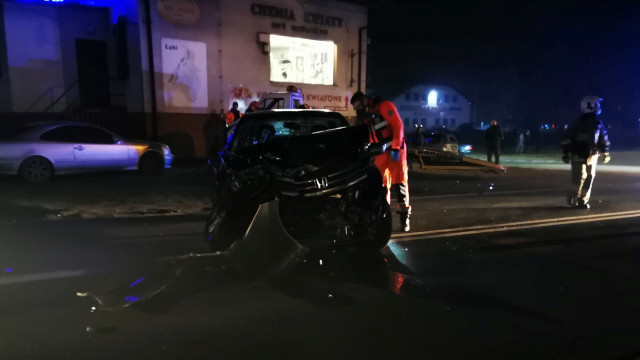 Wypadek w Łękach. Trwa akcja ratownicza – ZDJĘCIA!