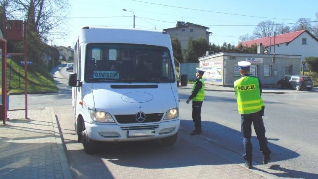 Wzmożone kontrole busów i autobusów na terenie powiatu