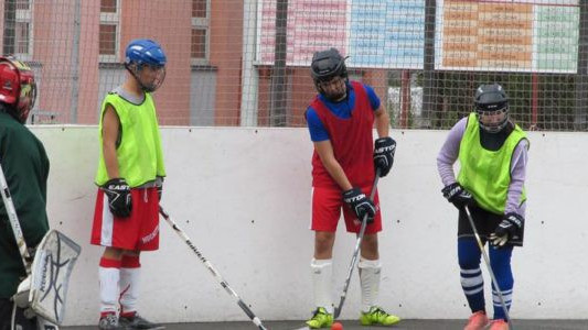 Zagraj w hokejball – FOTO