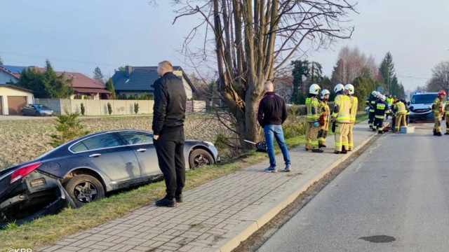 Zasnął za kierownicą