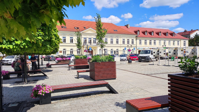 Zielony Rynek w Oświęcimiu – więcej nowych drzew i cienia