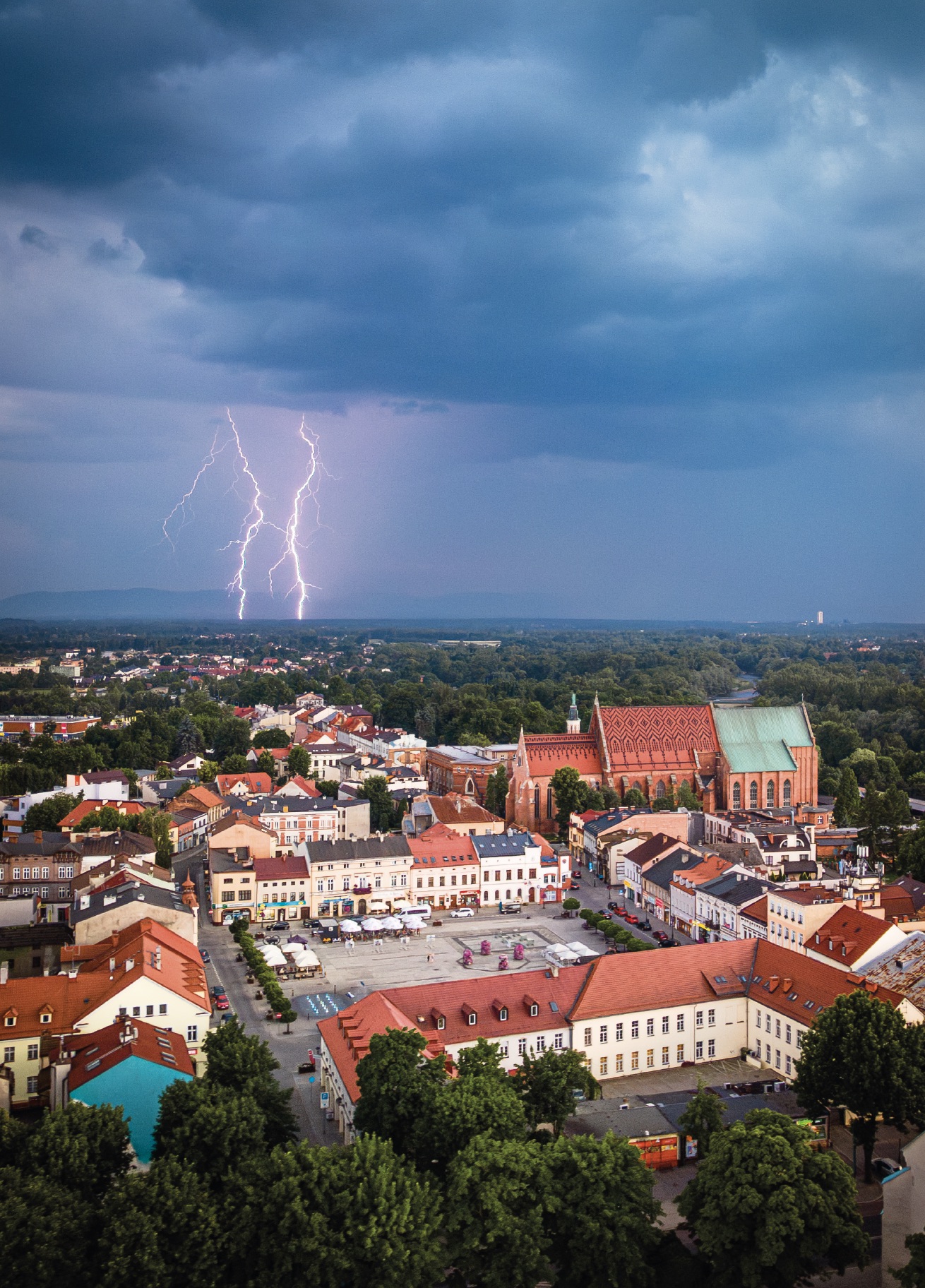 Plakat z widokiem Oświęcimia