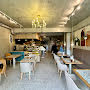 Momenty Restaurant - Breakfast, coffee and more
